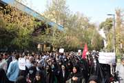 تجمع دانشجویان آزاده در محکومیت حمله تروریستی به حرم شاهچراغ و همدردی با خانواده‌های شهدا در محوطه دانشگاه